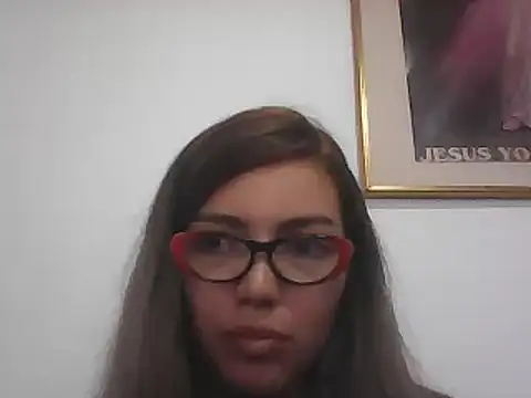 Snapshot of VittoriaTaylor chatting on 4, 2, 2025 VittoriaTaylor online show from 4, 2, 2025