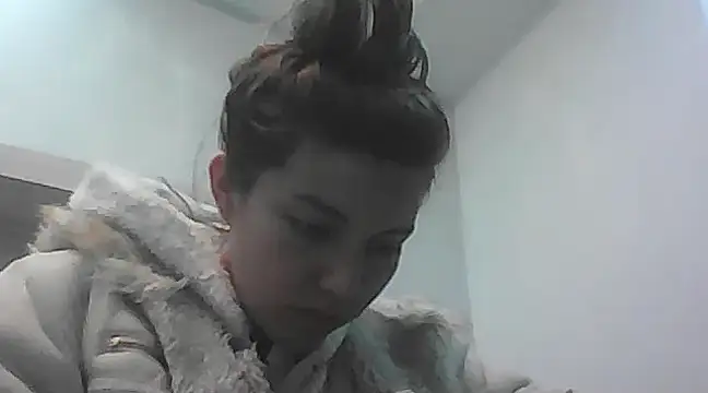 Snapshot of VittoriaTaylor chatting on 9, 3, 2025 VittoriaTaylor online show from 9, 3, 2025