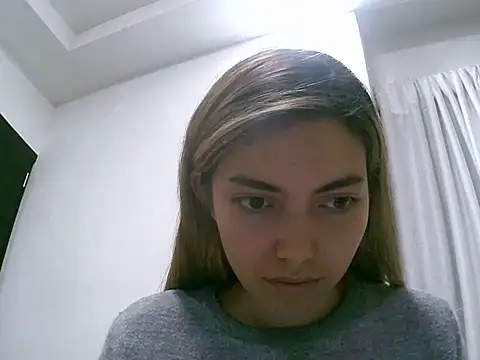 VittoriaTaylor online show from 22, 5, 2026