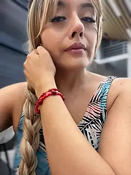monicavictoria1301 online show from 24, 6, 2026
