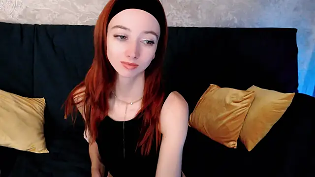 StelaMosy online show from 5, 3, 2025