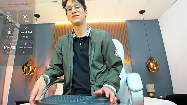 Cum hunters online show from 18, 9, 2025