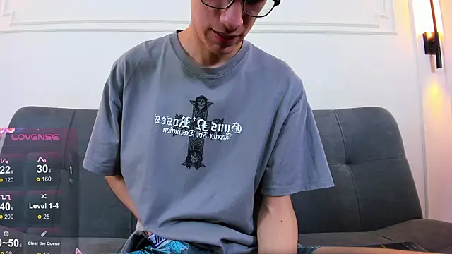 Cum hunters online show from 17, 4, 2026