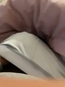 Snapshot of ezeksbrhuge chatting on 14, 1, 2025 ezeksbrhuge online show from 14, 1, 2025