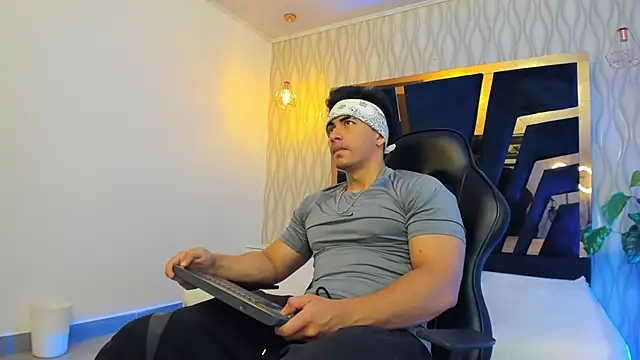 Brad Summer online show from 7, 3, 2025