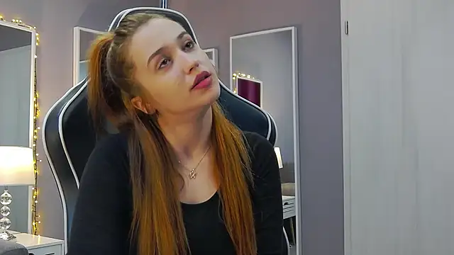 Eva Lovvia  online show from 20, 1, 2025