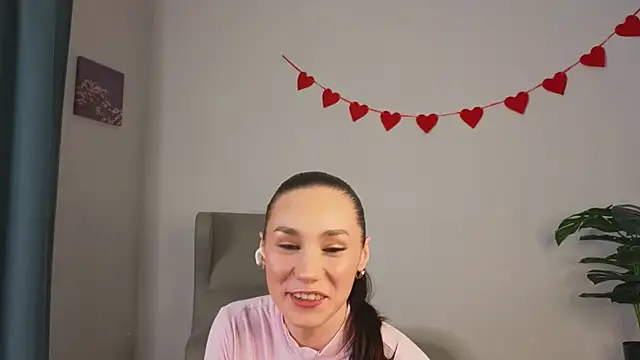 Snapshot of too_sexxxy chatting on 28, 2, 2026 too sexxxy online show from 28, 2, 2026