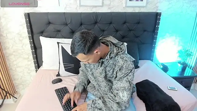 stefany pablo1 online show from 31, 1, 2025