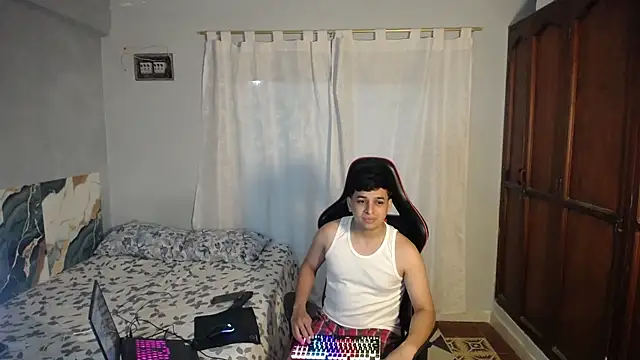 xxxcocorood online show from 2, 12, 2025