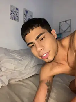 Dannytwinksxxx online show from 11, 6, 2026