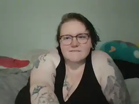 Snapshot of CorgiGodez98 chatting on 14, 2, 2025 CorgiGodez98 online show from 14, 2, 2025