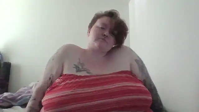 Snapshot of CorgiGodez98 chatting on 5, 10, 2025 CorgiGodez98 online show from 5, 10, 2025