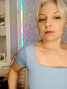 Snapshot of Anesteishen chatting on 18, 2, 2025 Anesteishen online show from 18, 2, 2025