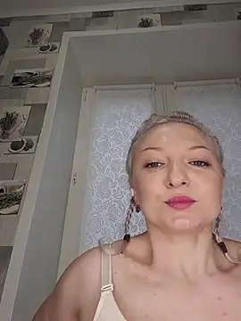 Snapshot of Anesteishen chatting on 29, 11, 2025 Anesteishen online show from 29, 11, 2025