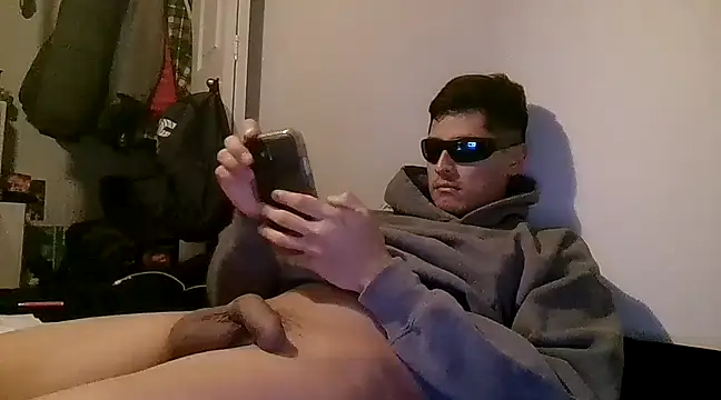 PerroDemonioHot online show from 6, 2, 2025