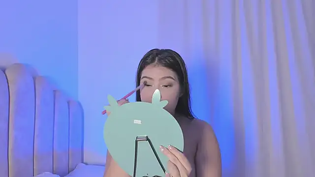 Snapshot of Marianagarcia01 chatting on 1, 2, 2026 Marianagarcia01 online show from 1, 2, 2026