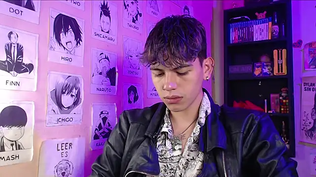 Snapshot of Mickey_Magic chatting on 14, 2, 2025 Mickey Magic online show from 14, 2, 2025