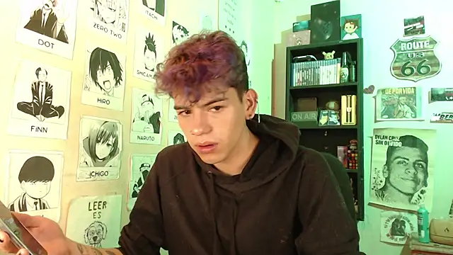 Snapshot of Mickey_Magic chatting on 16, 2, 2025 Mickey Magic online show from 16, 2, 2025