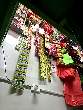 Miia Jazmin online show from 19, 10, 2025