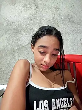 Zoe Sweett18 online show from 9, 2, 2026