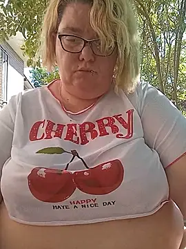 Snapshot of diosacurvy1984 chatting on 10, 6, 2026 diosacurvy1984 online show from 10, 6, 2026