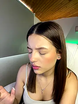 Sofia18 pinkk online show from 12, 10, 2025