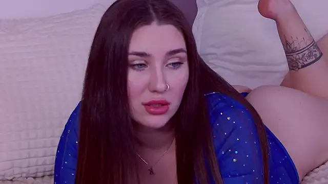 KiraBarlows online show from 5, 2, 2025