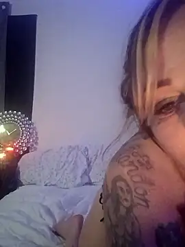 KittzyKat online show from 8, 5, 2026