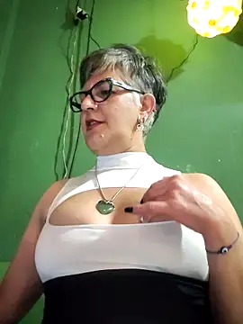 ilonna2025 online show from 23, 10, 2025