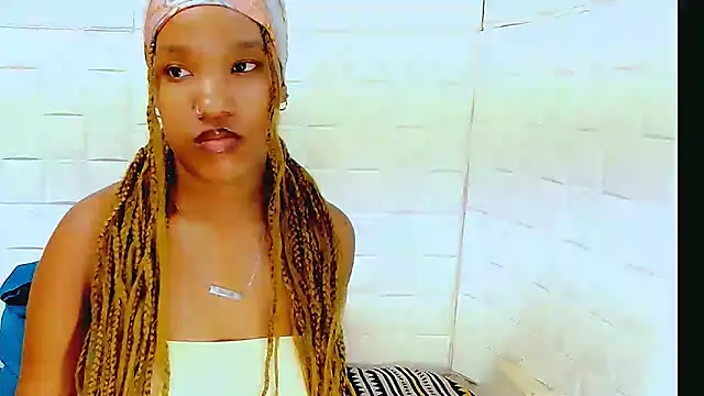 EroticSexyPrada online show from 17, 3, 2025