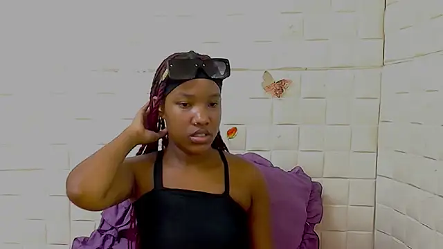 EroticSexyPrada online show from 16, 3, 2026