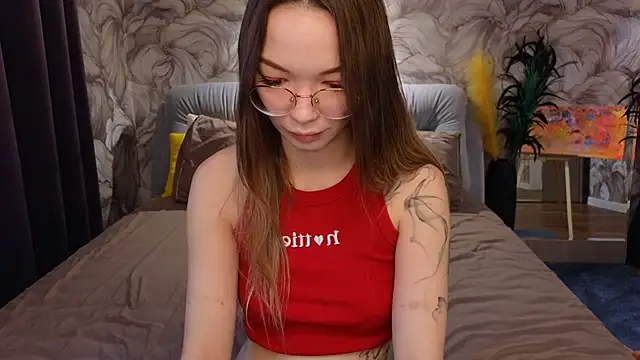 SusannJohnson online show from 15, 9, 2025