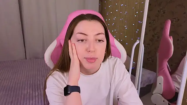 Ann moon   online show from 23, 1, 2025