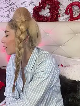 viktoria davis  online show from 15, 2, 2025