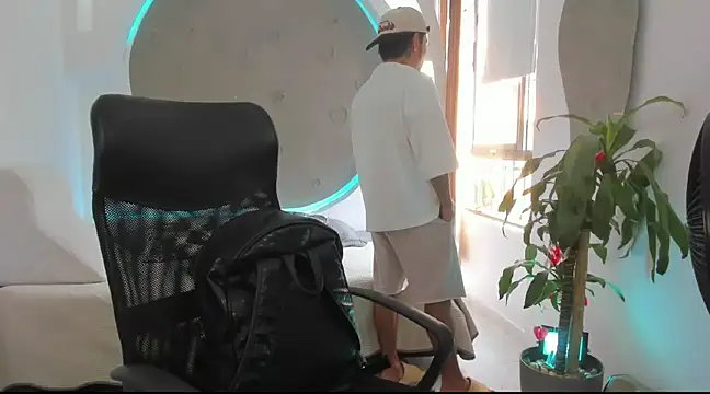 tattokoi online show from 8, 3, 2025