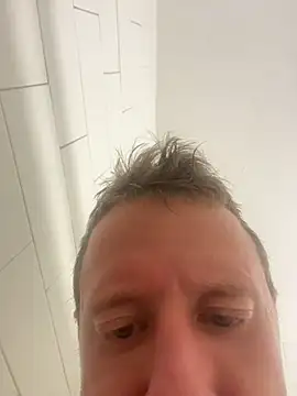biggzee6 online show from 24, 6, 2026