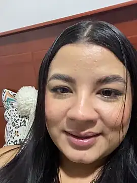 ValeriaOrtega online show from 1, 2, 2025