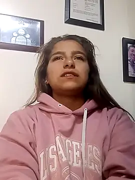 Kitten Cam online show from 2, 10, 2025