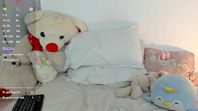 cute dani01 online show from 5, 11, 2025