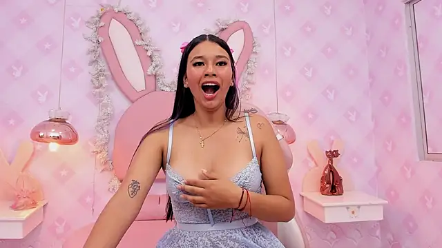 LIA SWAN  online show from 25, 11, 2025