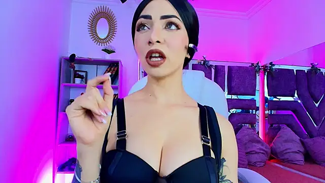 Aurora thomas  1 online show from 26, 1, 2025