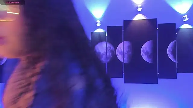 tatii moon online show from 2, 3, 2025