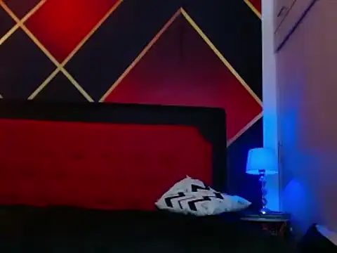 Cristian white online show from 2, 2, 2025