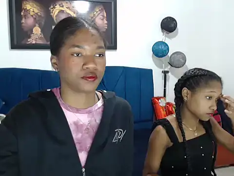 Snapshot of LITTLEDOLLHOT chatting on 24, 2, 2025 LITTLEDOLLHOT online show from 24, 2, 2025