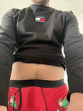 Greeneyes0820 online show from 8, 3, 2025