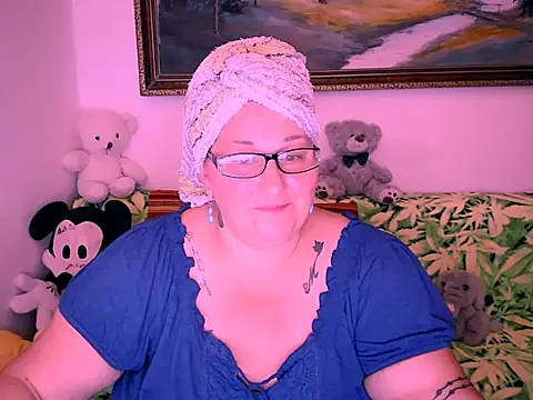 mayamayx online show from 11, 10, 2025