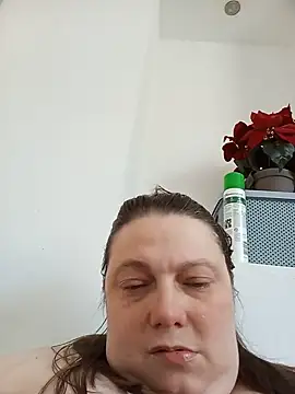 HotHornyEmmaX online show from 28, 5, 2026
