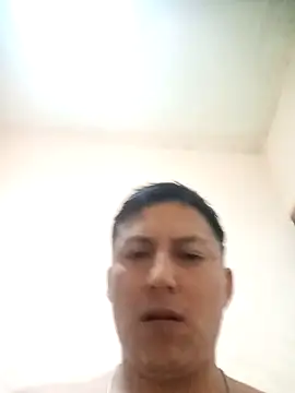 LuisMex1998 online show from 10, 4, 2026