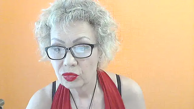 NessyJenixs online show from 12, 6, 2026