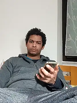 Snapshot of cingonduro chatting on 14, 2, 2026 cingonduro online show from 14, 2, 2026